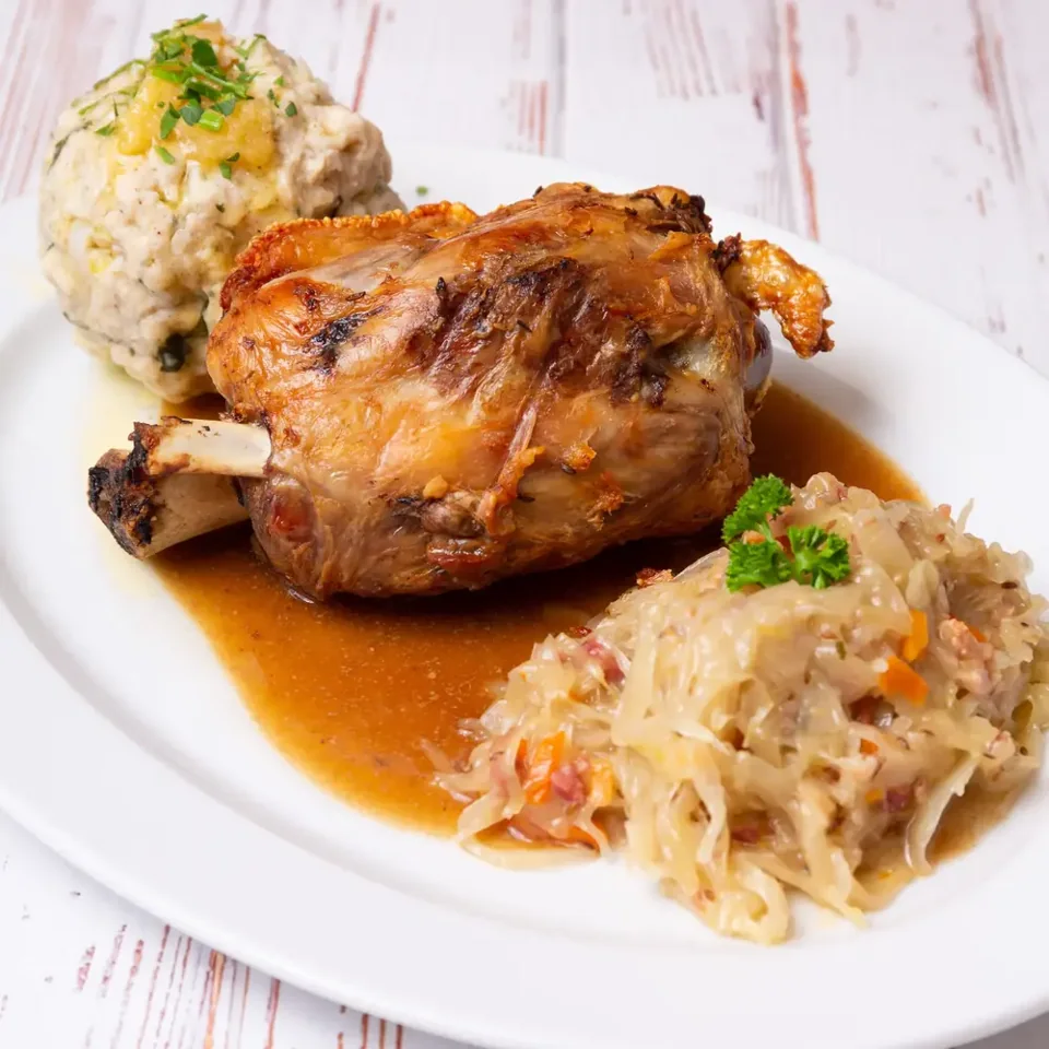 Knusprige Schweinshaxe